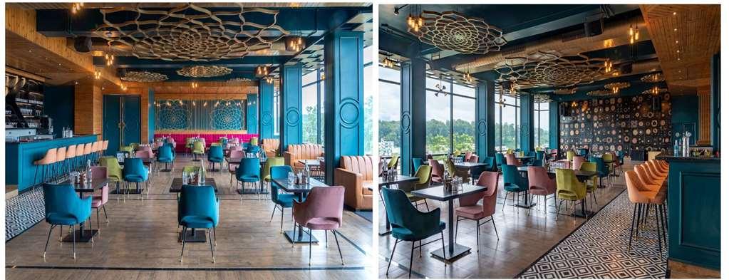 Clarion Hotel Epicure Dehradun Restoran foto